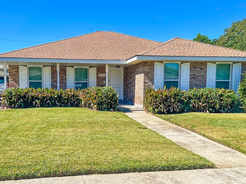 4004 James Dr