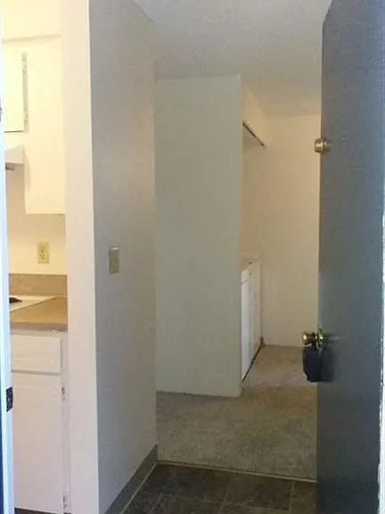 951 NE Linden Ave — Photo 5