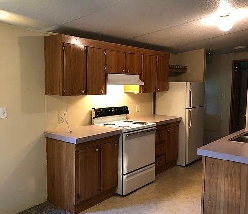 4th image of 10957 SE 49th Ave