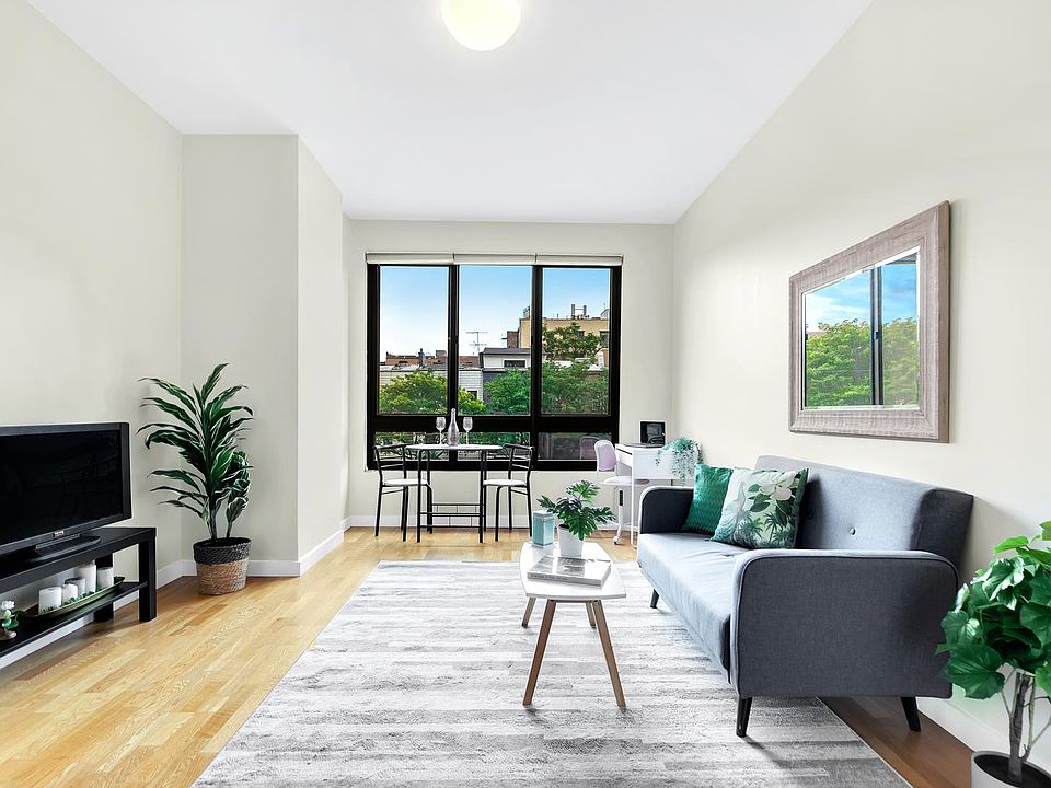 1st image of 500 4th Ave APT 3H