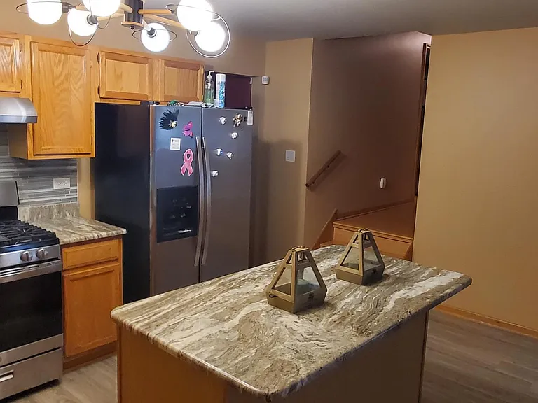 121 Lake Hill Dr — Photo 6