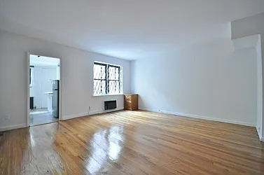 Rented by Michael Apfelbaum, LREB