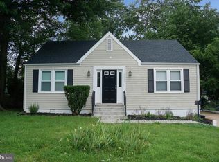 3027 Wayne Rd, Falls Church, VA 22042