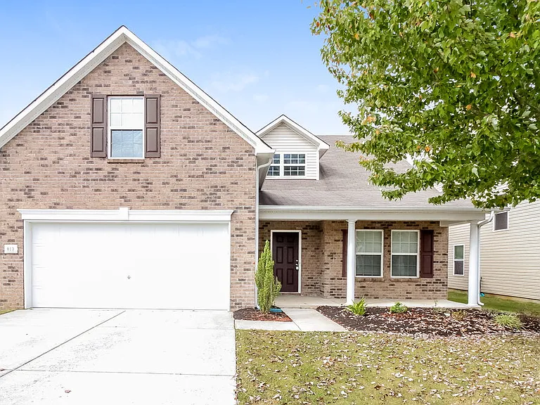 813 Creek Oak Dr — Photo 1