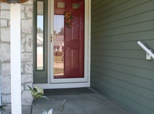 11901 Virginia Ave, Kansas City, MO 64146