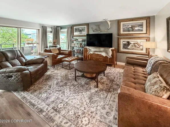 221 E 7th Ave APT 203, Anchorage, AK 99501