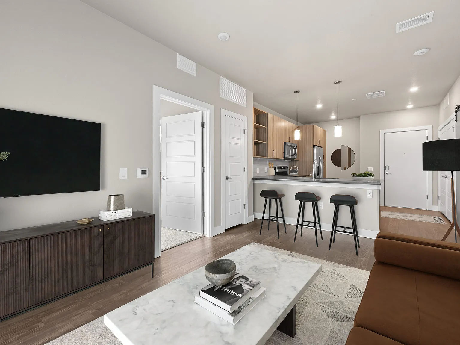 GW Apartments — Photo 3