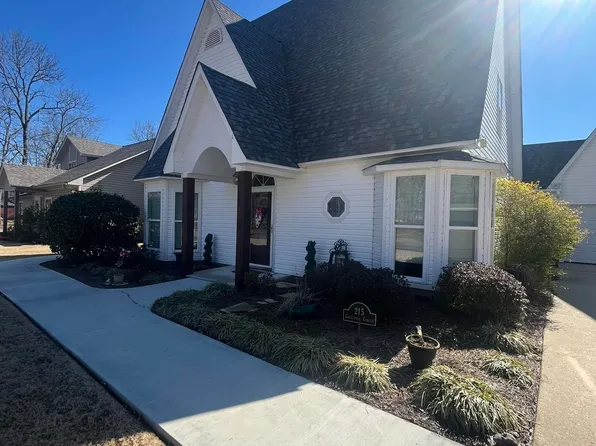 215 Golf Links Cir, Lake Village, AR 71653