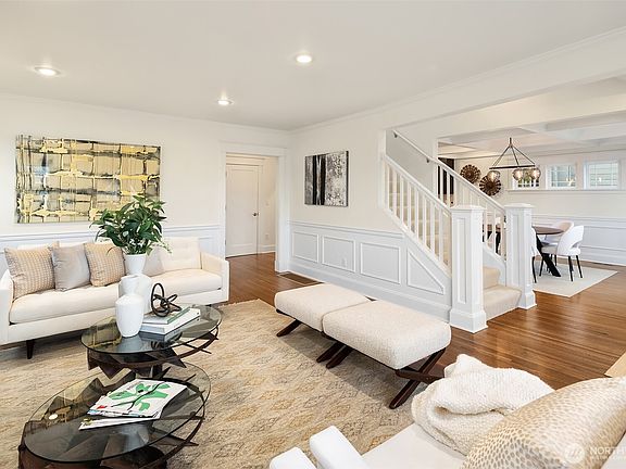 5th image of 407 35th Avenue S