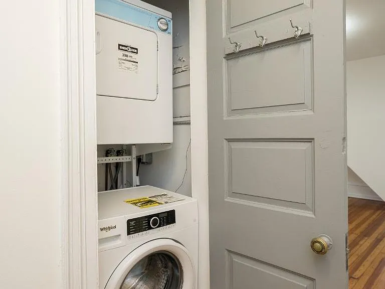 338 S 15th St #3 — Photo 21