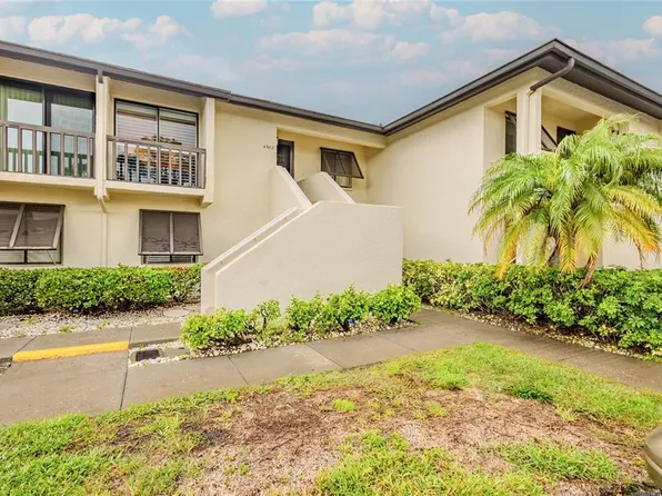 4582 Longwater Chase E, Sarasota, FL