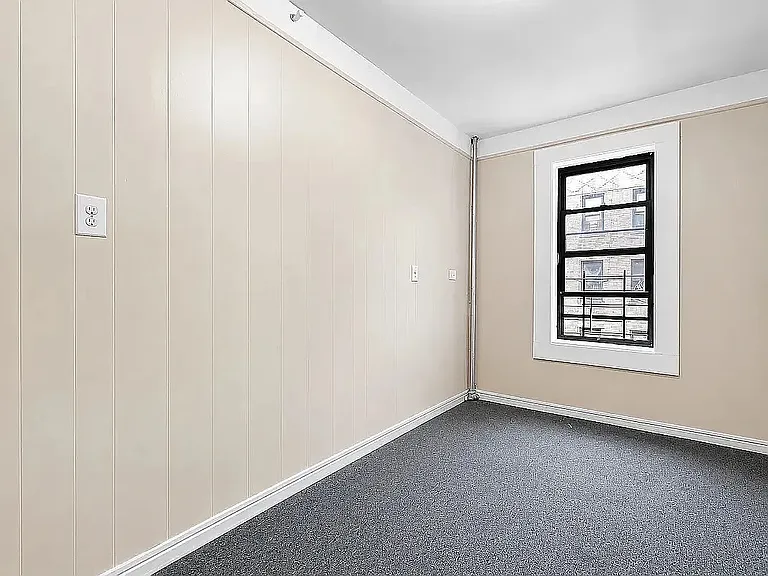 880 Bryant Ave #2C — Photo 5
