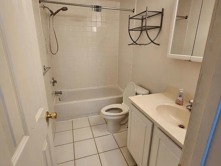 1505 Key Blvd #B — Photo 18