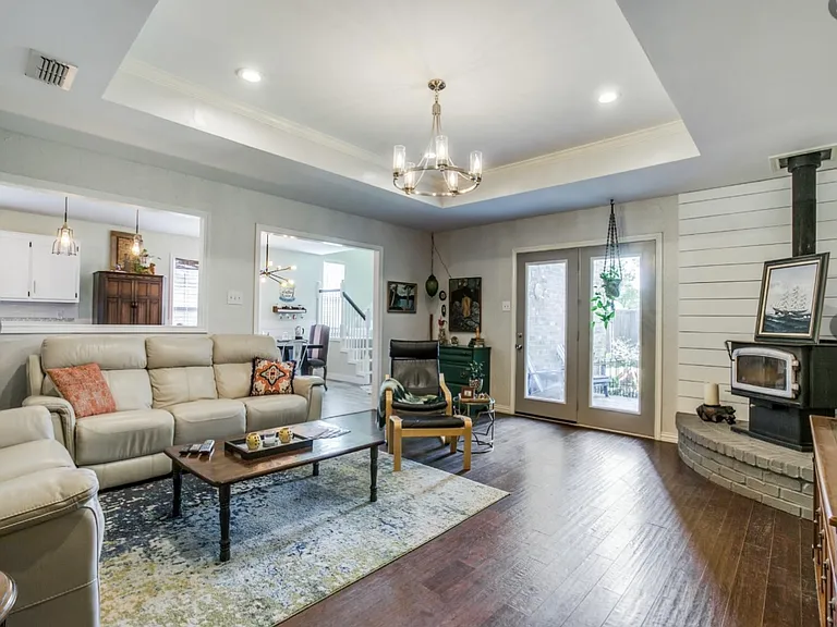7139 Harlan Dr — Photo 2