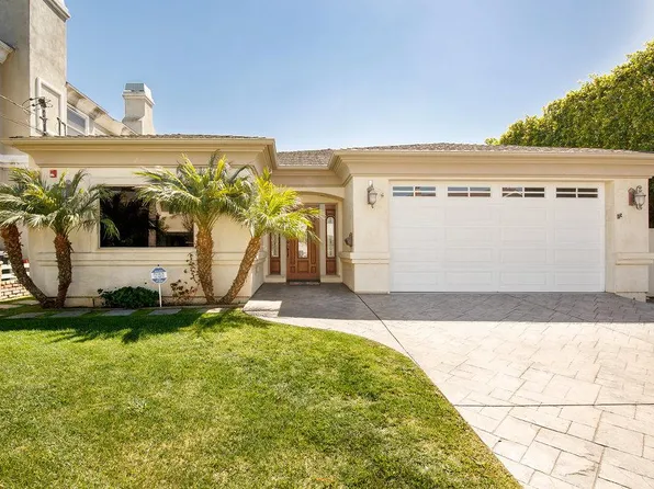 2104 Perry Ave, Redondo Beach, CA 90278