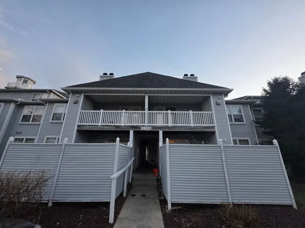 2809 Waters Edge Dr #260, Newark, DE 19702