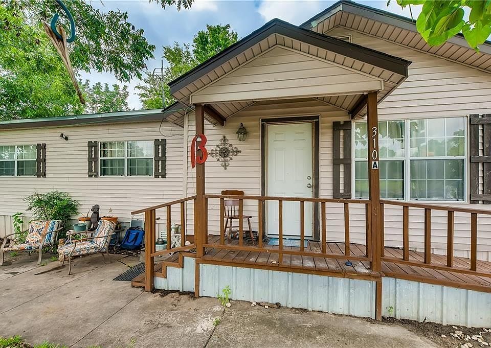 1st image of 308 E Davilla St