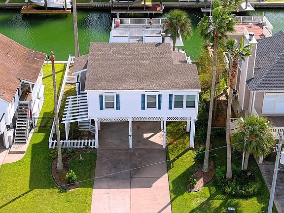 2nd image of 13815 Cutlass Ln