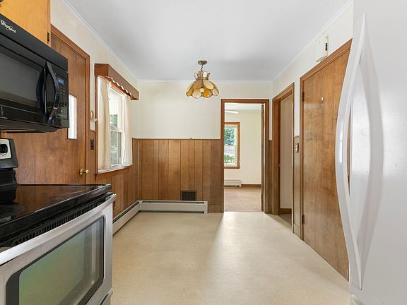 5th image of 30 Lexington Avenue