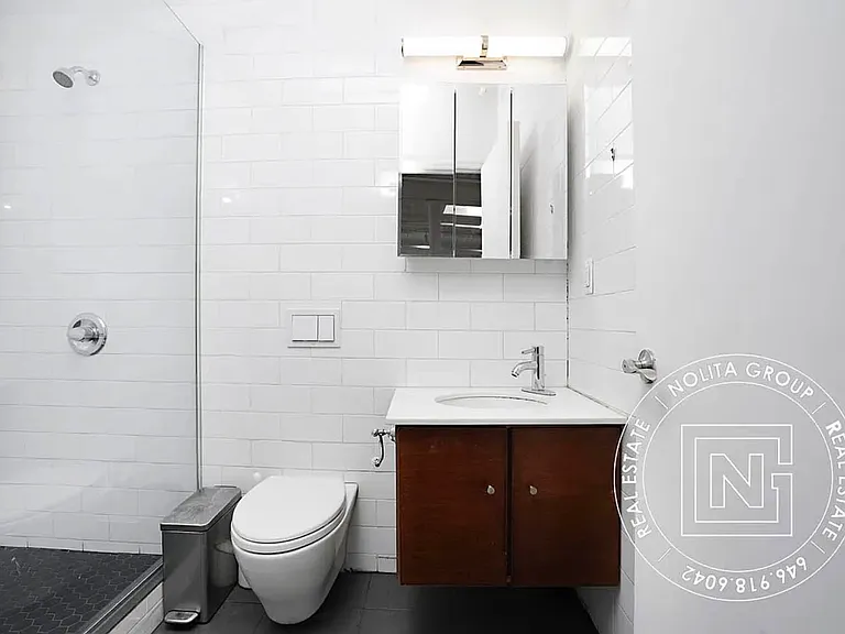 262 Bowery #5 — Photo 9