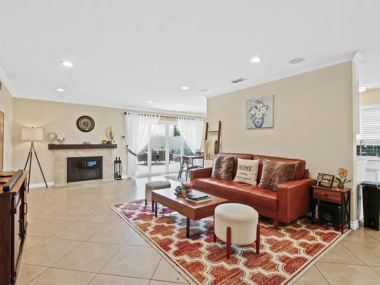 12762 Wild Goose St — Photo 3