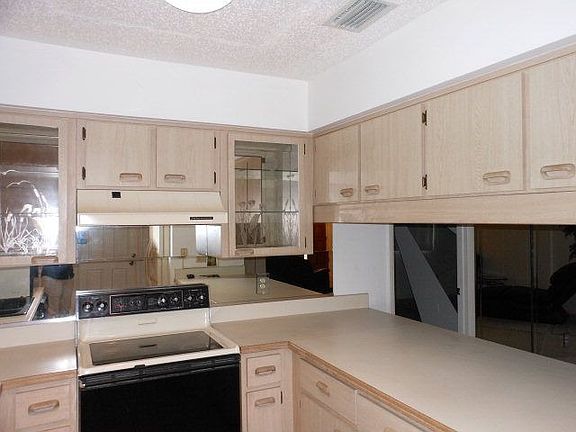 4th image of 101 Wedgewood Ln