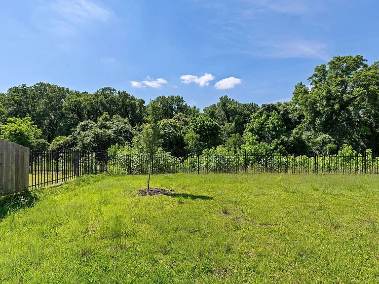 5319 Rivers Edge Dr — Photo 23