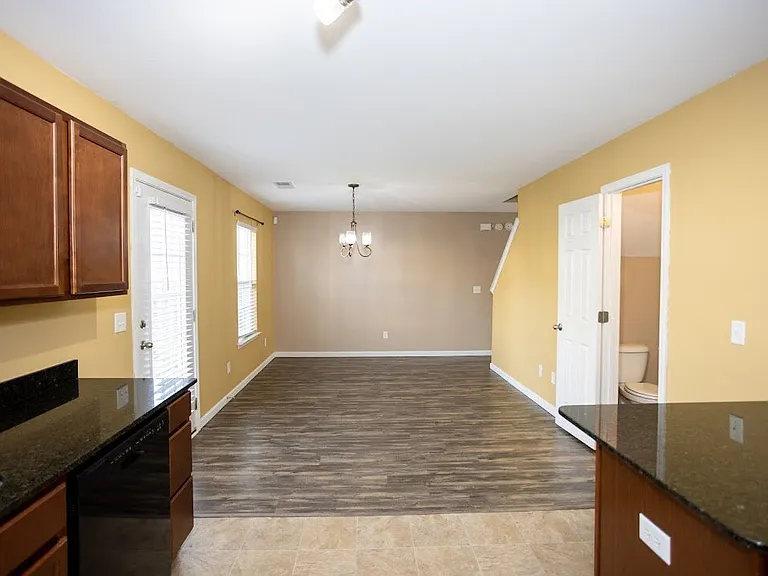 1824 Polaris Dr — Photo 13