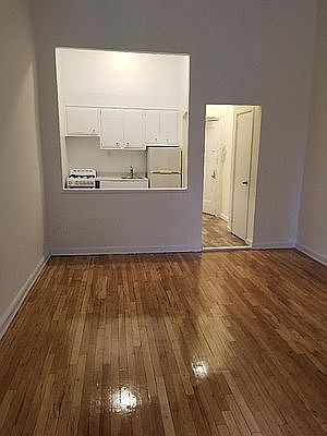 3rd image of 1569 York Ave #1R