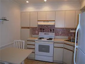 3559 Cocoplum Cir — Photo 7