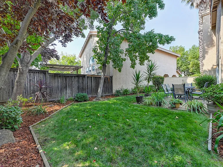5537 Cabrillo Way — Photo 35