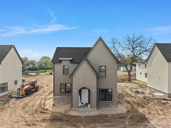 2nd image of 2700 S 2nd A Waco #A