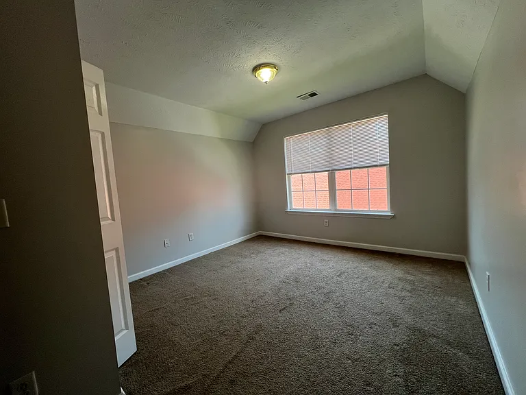 2812 Hydes Ferry Rd — Photo 35
