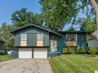6530 S 139th Cir, Omaha, NE 68137