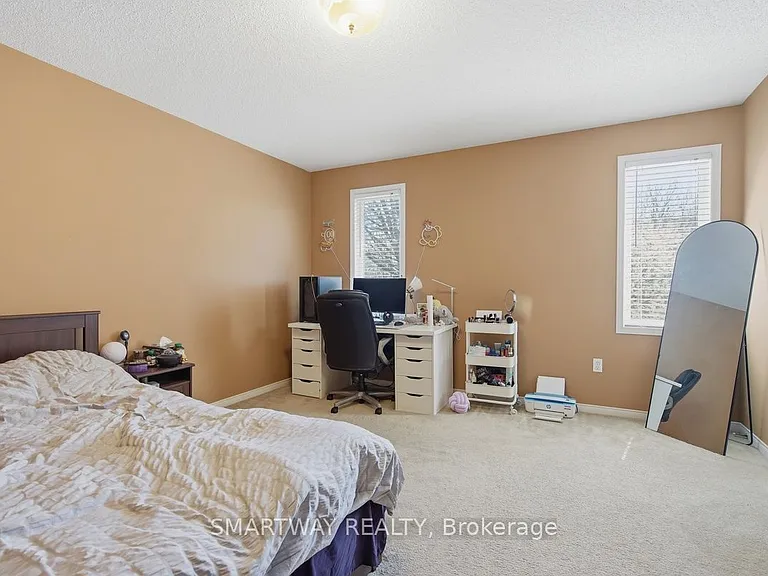 646 Ridgeview Dr — Photo 28
