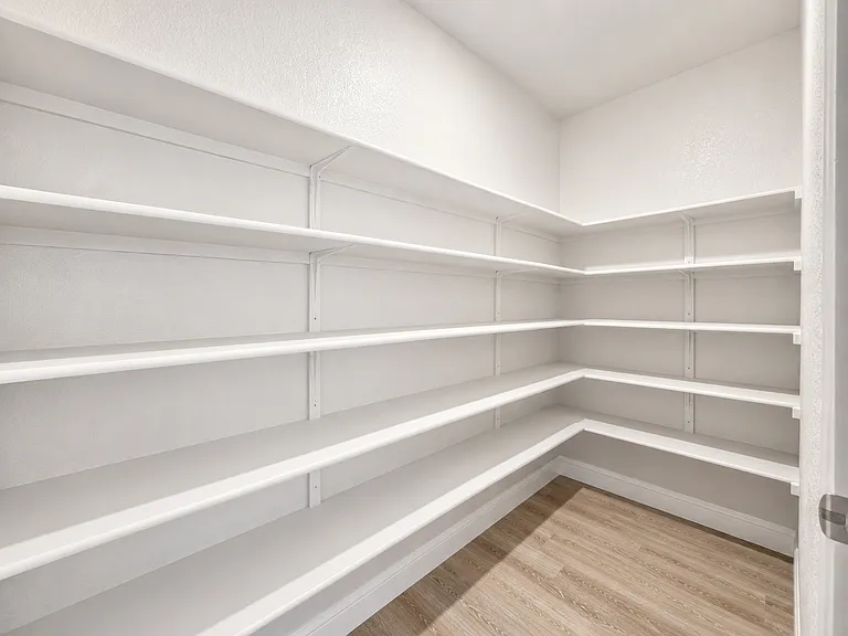 17712 Gilberto Dr — Photo 7