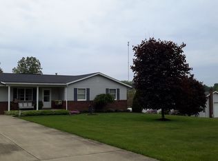 6521 Perry Rd, Centerburg, OH 43011