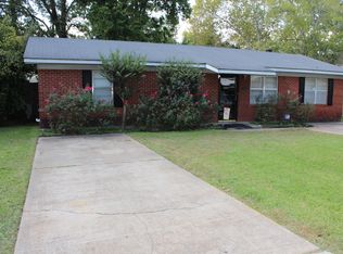 5212 Crestwood Dr, Alexandria, LA 71301