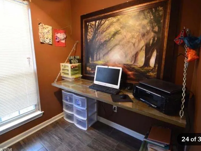 351 Meadow Creek Dr — Photo 8