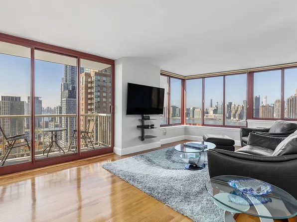 4-74 48th Ave APT 25A, Queens, NY 11101