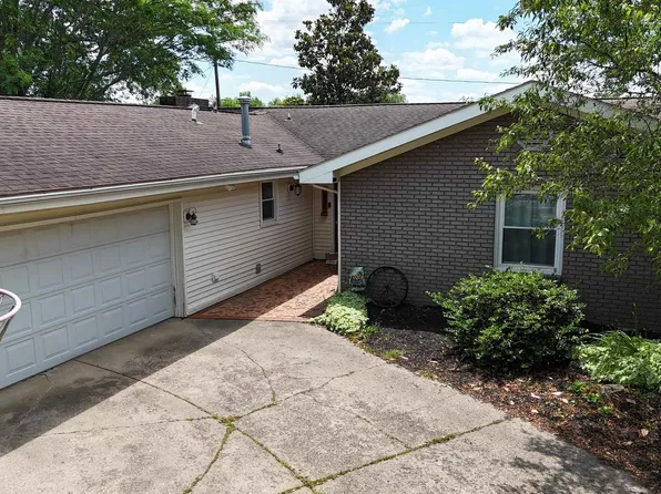 8355 Kifer Dr, Newburgh, IN 47630