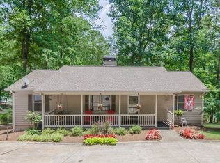 6555 Dogwood Ter, Gainesville, GA 30506