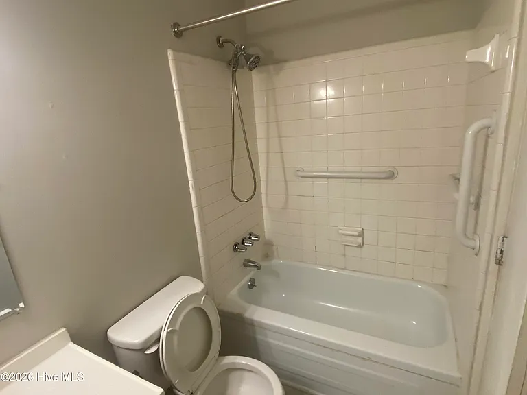 2815 Nighthawk Dr — Photo 4