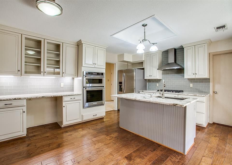 1st image of 6151 Twin Oaks Cir