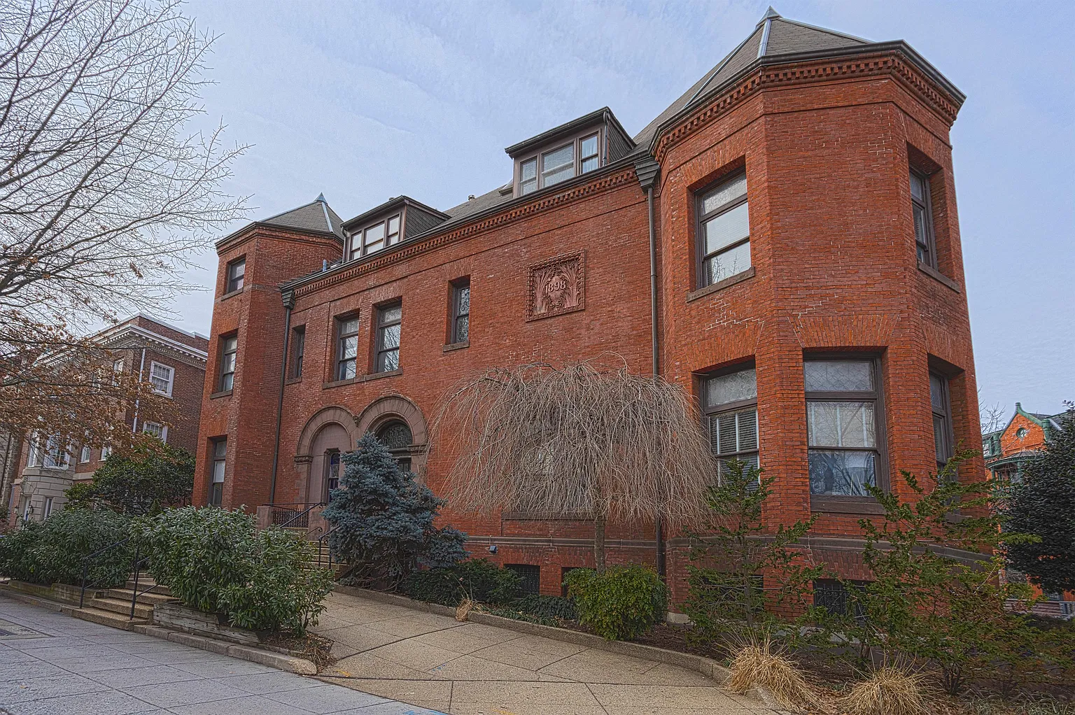 1740 New Hampshire Ave NW APT Nhc photo 1