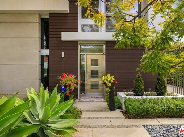 216 S Canon Dr, Beverly Hills, CA 90212