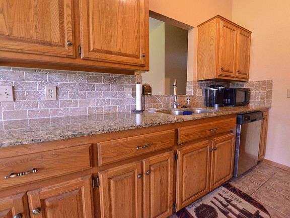 Granite, tile and sharp woodwork