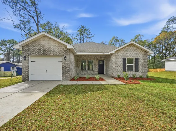 2588 Kingston Rd, Crestview, FL 32536