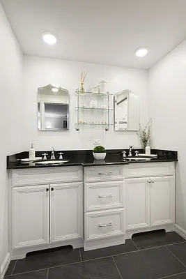 Sold by Stribling | media 7