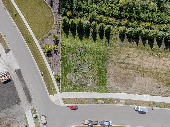 3rd image of 7854 Dogwood Dr